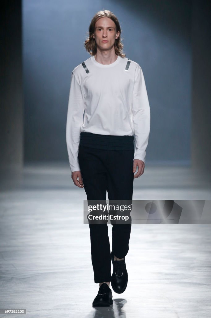 Neil Barrett - Runway - Milan Men's Fashion Week Spring/Summer 2018