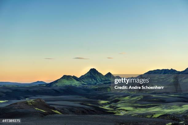 iceland at it's best - dramatic sky horizon stock pictures, royalty-free photos & images
