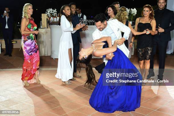 Katherine Kelly Lang, Reign Edwards, Rome Flynn, Jacqueline MacInnes Wood, Don Diamont and Courtney Hope dance during the 'The Bold and The...