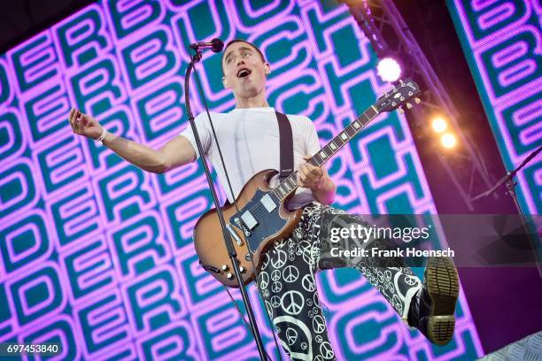 Singer Maurice Ernst of the Austrian band Bilderbuch performs live on stage during the Peace X Peace Festival at the Waldbuehne on June 18, 2017 in...