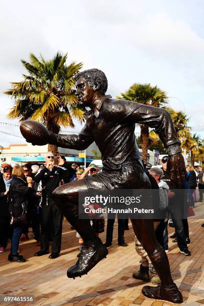 The new statue of former All Blacks player Sir Colin Meads is seen on June 19, 2017 in Te Kuiti, New Zealand. The 1.5 x life size bronze sculpture...