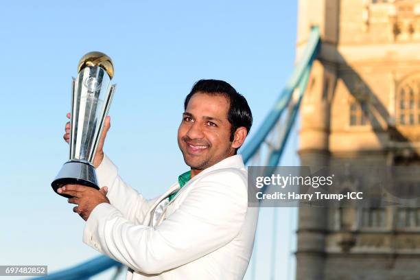 Sarfraz Ahmed, Captain of Pakistan poses with the trophy during the ICC Champions Trophy - Post Final Photocall at Tower Bridge on June 19, 2017 in...