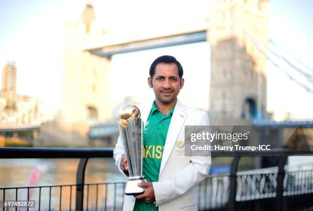 Sarfraz Ahmed, Captain of Pakistan poses with the trophy during the ICC Champions Trophy - Post Final Photocall at Tower Bridge on June 19, 2017 in...