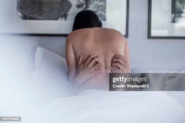 couple having sex in bed - comportamento sessuale umano foto e immagini stock