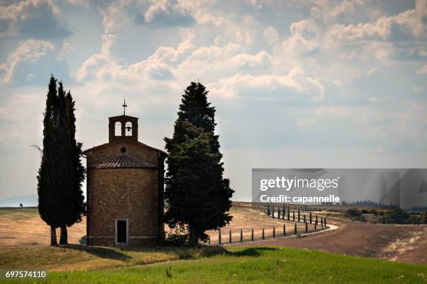 cappella della madonna di vitaleta - capella di vitaleta stock pictures, royalty-free photos & images