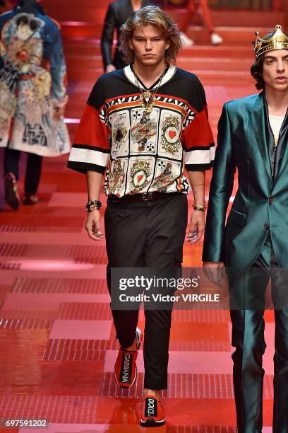 Jordan Barrett Whiteley walks the runway at the Dolce & Gabbana show during Milan Men's Fashion Week Spring/Summer 2018 on June 17, 2017 in Milan,...
