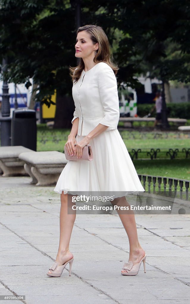 Spanish Royals Attend 'El Arte De Educar' At Prado Museum