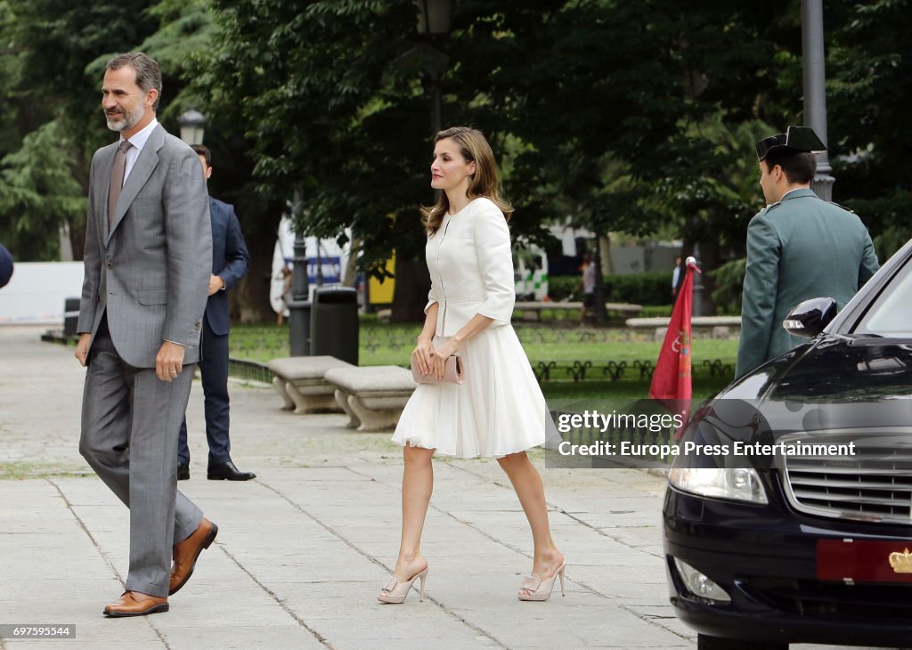 Spanish Royals Attend 'El Arte De Educar' At Prado Museum