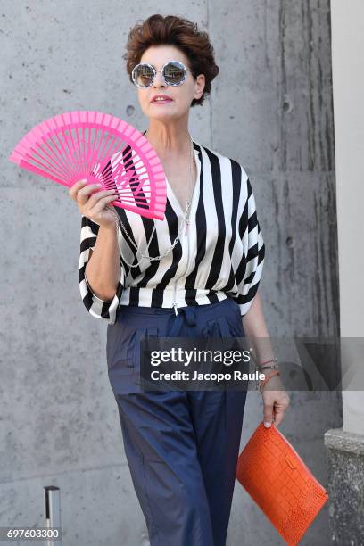 Antonia Dell'Atte attends the Giorgio Armani show during Milan Men's Fashion Week Spring/Summer 2018 on June 19, 2017 in Milan, Italy.