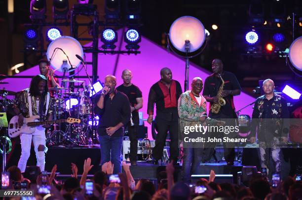 Philip C Johnson Photos and Premium High Res Pictures - Getty Images