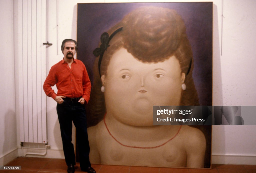Fernando Botero in his art studio in Paris...