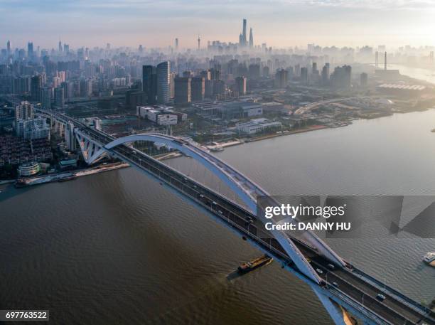 Intersecting Rivers 329 Intersecting Rivers Stock Photos, High-Res Pictures, and Images ...