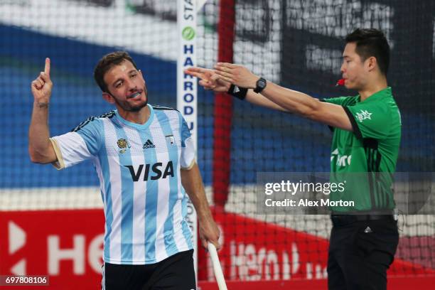 Manuel Brunet of Argentina celebrates after scoring his team's seventh goal during the Pool A match between Argentina and China on day five of Hero...