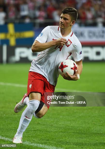 Dawid Kownacki of Poland celebrates scoring his late penalty during the UEFA European Under-21 Championship Group A match between Poland and Sweden...