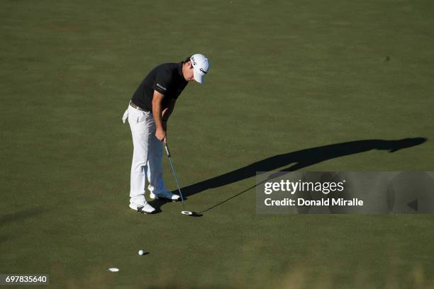 Brian Harman in action, putt during Sunday play at Erin Hills GC. Hartford, WI 6/18/2017 CREDIT: Donald Miralle