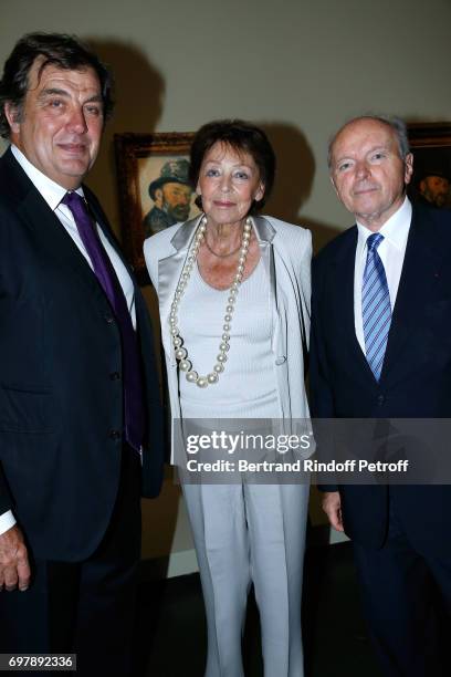 Alexandre Vilgrain, Lise Toubon and her husband Jacques Toubon attend the "Societe ses Amis du Musee d'Orsay" : Dinner Party at Musee d'Orsay on June...