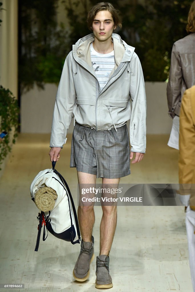 Salvatore Ferragamo - Runway - Milan Men's Fashion Week Spring/Summer 2018