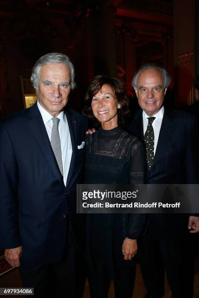 Sylvie Rousseau standing between Frederic Mitterrand and his brother Jean-Gabriel Mitterrand attend the "Societe ses Amis du Musee d'Orsay" : Dinner...