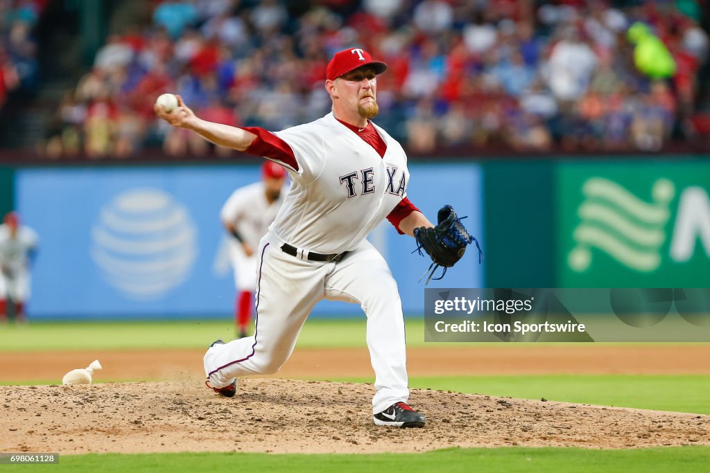 MLB: JUN 19 Blue Jays at Rangers