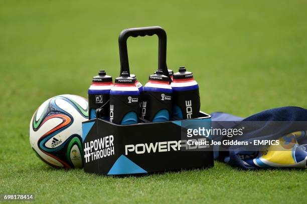 Powerade drinks and a Brazuca football on the pitch before kick-off