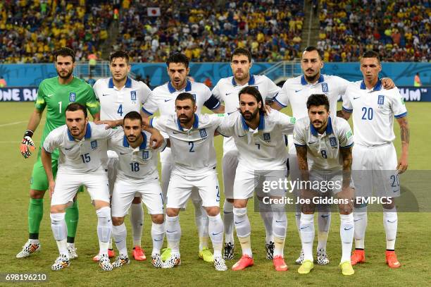 Greece's Orestis Karnezis, Konstaninos Manolas, Konstantinos Katsouranis, Sokratis Papastathopoulos, Konstantinos Mitroglou, Jose Cholevas Vasileios...