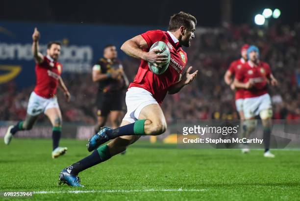 Hamilton , New Zealand - 20 June 2017; Jared Payne of the British & Irish Lions runs in to score his side's fourth try during the match between the...