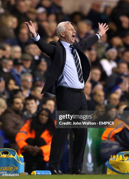 Newcastle United manager Alan Pardew gestures from the touchline