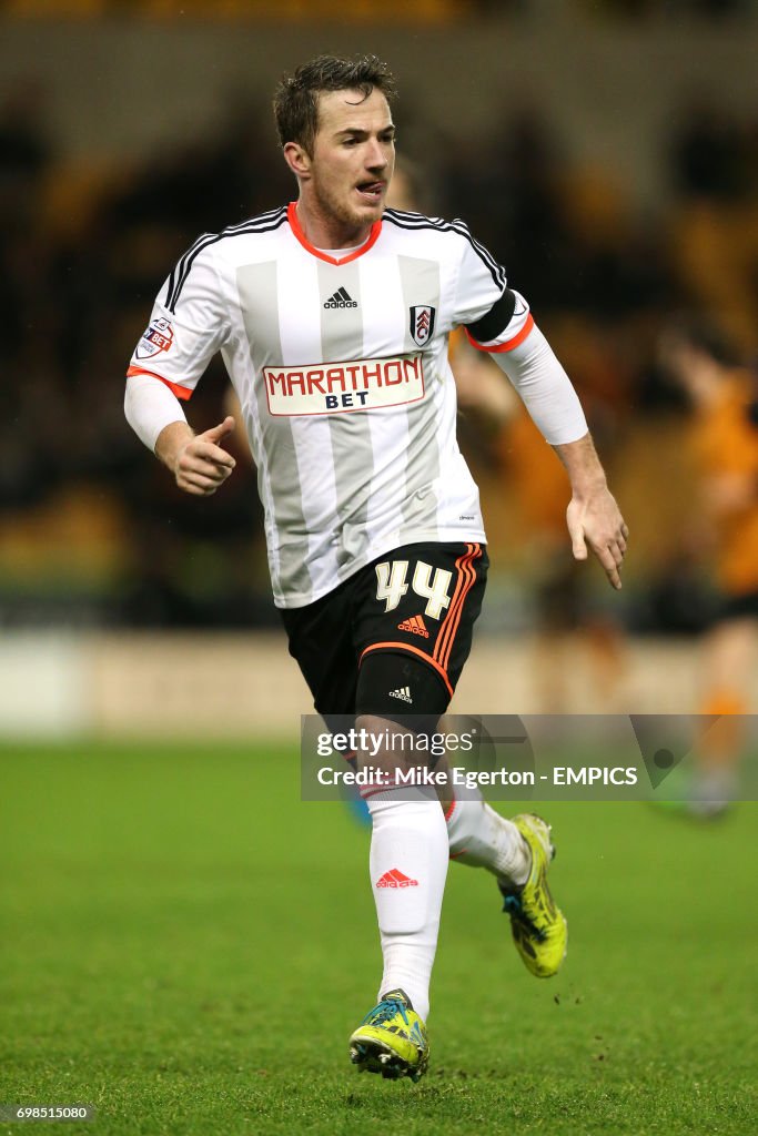 Soccer - FA Cup - Third Round - Replay - Wolverhampton Wanderers v Fulham - Molineux