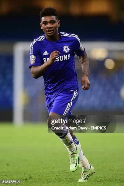 Chartellis Reece 275 Reece Mitchell Stock Photos, High-Res Pictures, and Images - Getty ...