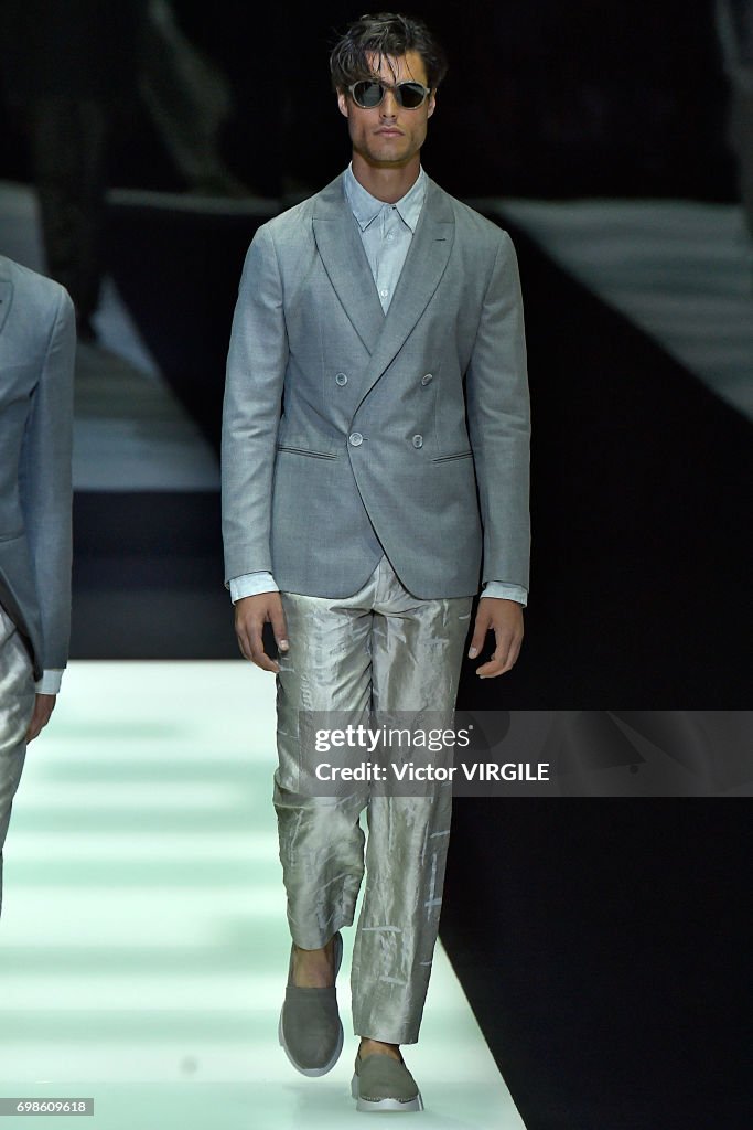 Giorgio Armani - Runway - Milan Men's Fashion Week Spring/Summer 2018