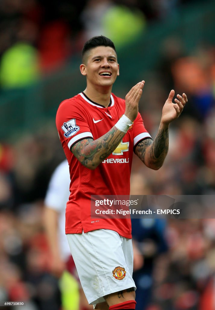 Soccer - Barclays Premier League - Manchester United v Aston Villa - Old Trafford