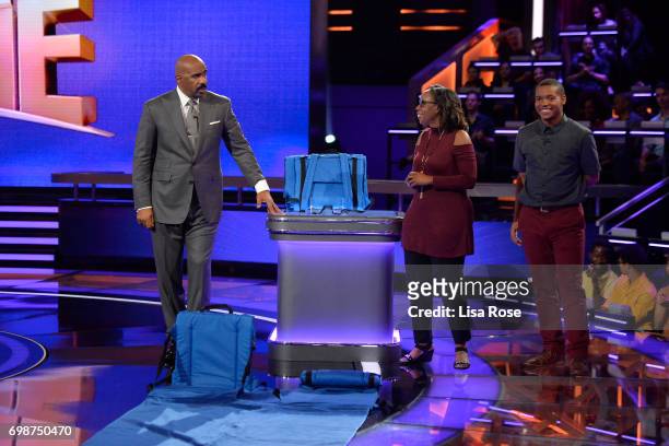 Episode 105" - The seed-funding competition reality series "Steve Harvey's FUNDERDOME" featuring two aspiring inventors going head-to-head to win...