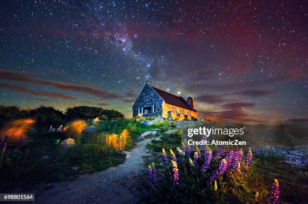 the church of the good shepherd and the milky way, lake tekapo, new zealand - tekapo stock pictures, royalty-free photos & images