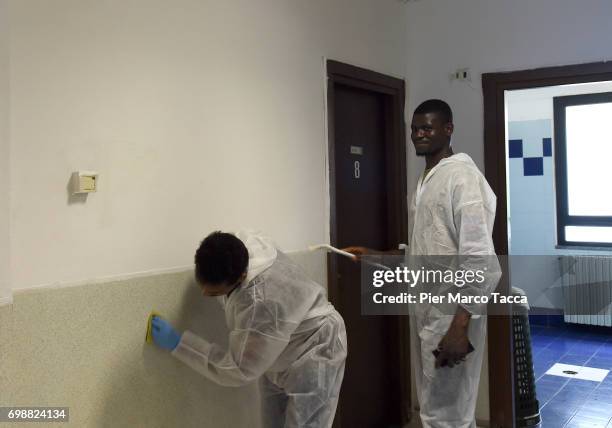 Sprar Sprar Center Photos and Premium High Res Pictures - Getty Images