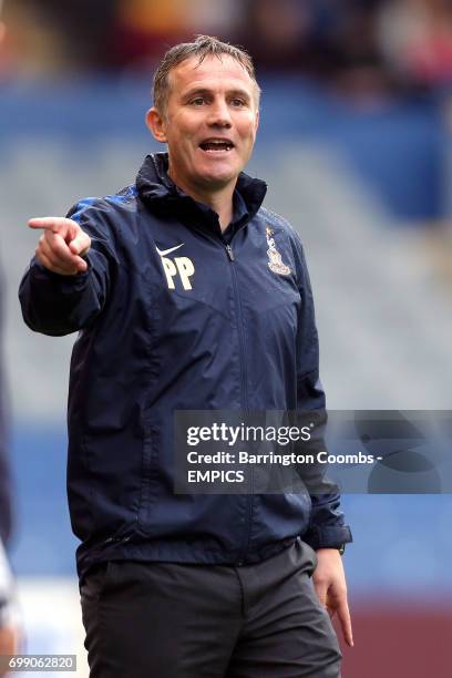 Bradford City manager Phil Parkinson