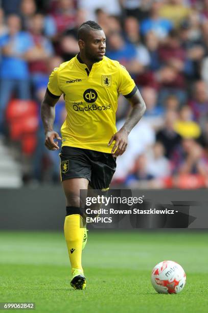 Idrissa Gueye, Aston Villa