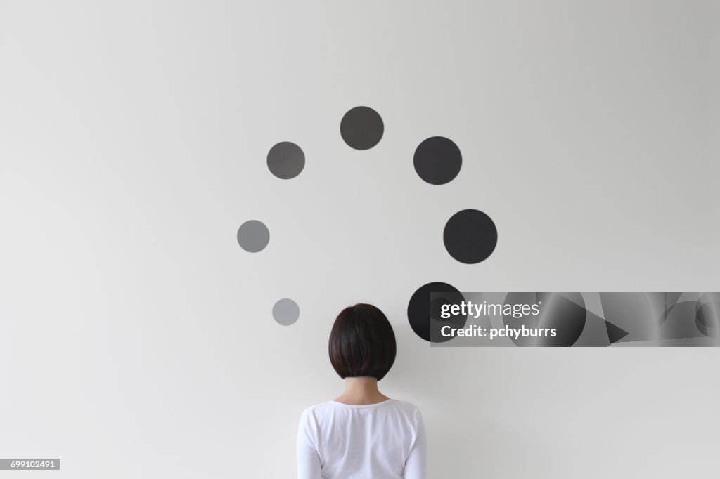 Conceptual loading symbol