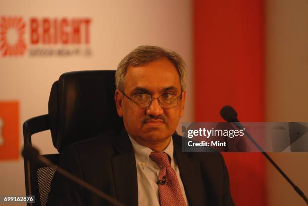 Blore Ravi 162 Bangalore Stock Exchange Stock Photos, High-Res Pictures, and ...