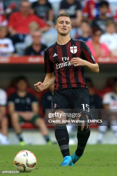 Rodrigo Ely, AC Milan
