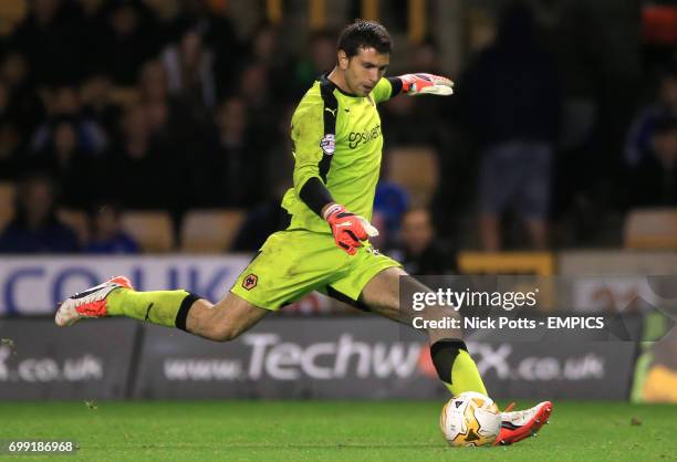 Wolverhampton Wanderers goalkeeper Emiliano Martinez