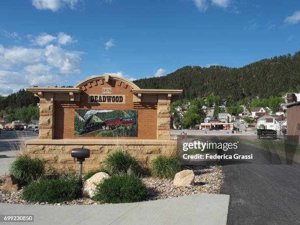Custer Sd Sign 27 Custer State Park Sign Stock Photos, High-Res Pictures, and Images ...