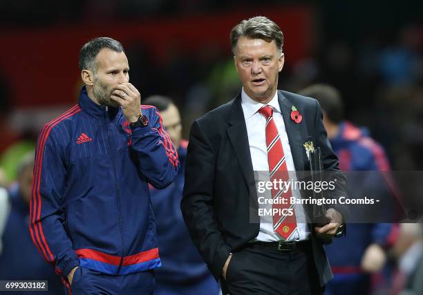 Manchester United's manager Louis van-Gaal and his assistant Ryan Giggs look dejected at the end of the game against Middlesbrough