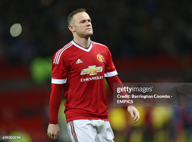 Manchester United's Wayne Rooney looks dejected at the end of the game against Middlesbrough