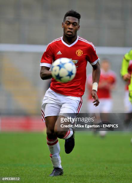 Timothy Fosu-Mensah, Manchester United