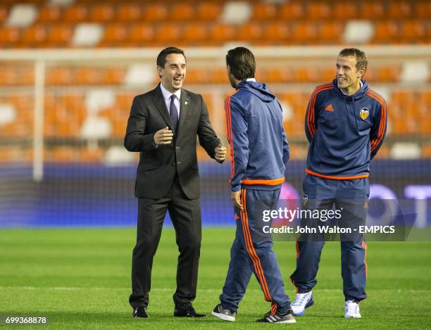 Gary Angulo 35 Angulo Brothers Stock Photos, High-Res Pictures, and Images - Getty ...