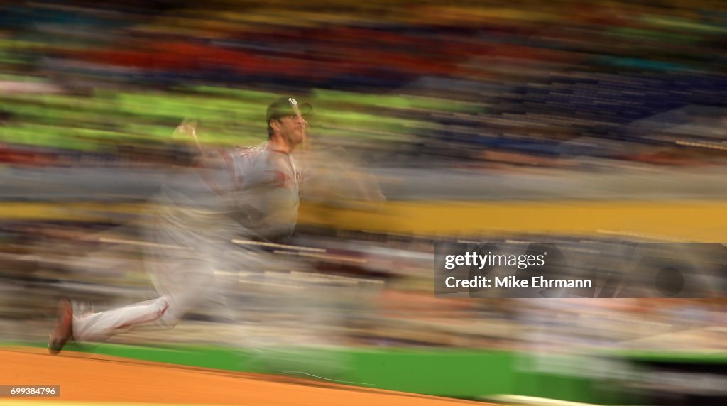 Washington Nationals v Miami Marlins