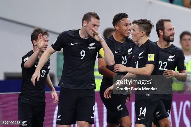 Chris Wood of New Zealand celebrates scoring his sides first goal with his New Zealand team mates during the FIFA Confederations Cup Russia 2017...