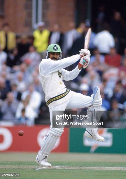 Pakistan Rameez Raja Ramiz Raja Photos and Premium High Res Pictures - Getty Images