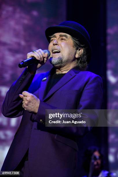 Joaquin Sabina performs on stage at Wizink Center on June 21, 2017 in Madrid, Spain.
