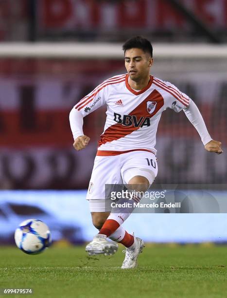 Gonzalo Martinez of River Plate kicks the ball during a match between River Plate and Aldosivi as part of Torneo Primera Division 2016/17 at...